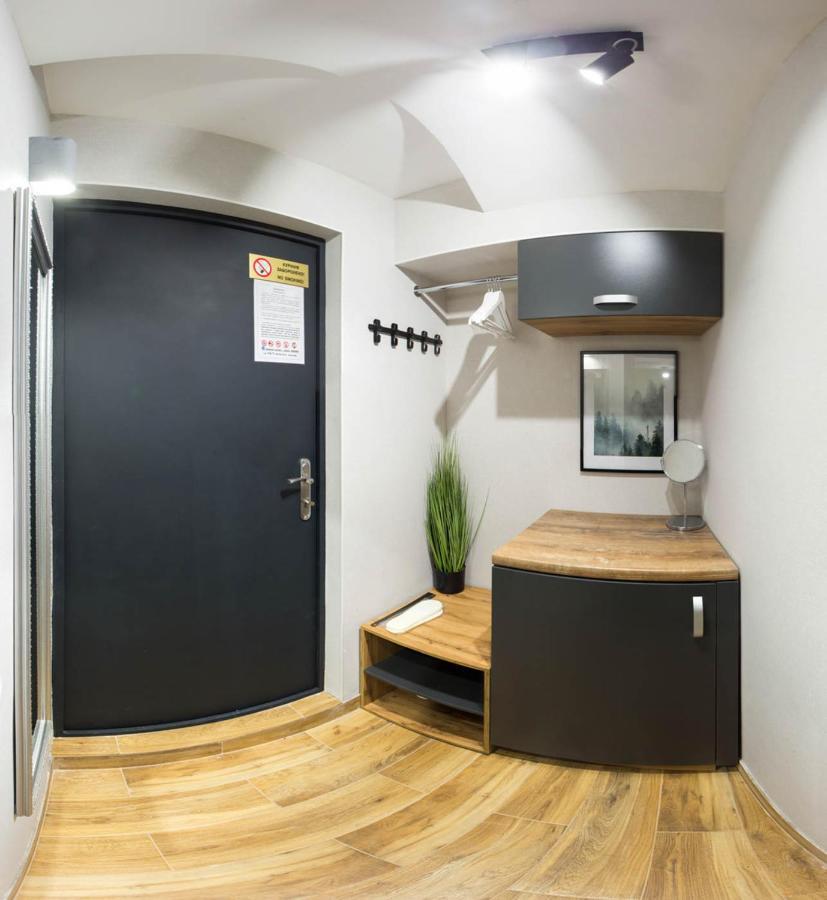 Cozy Apartment In The Center - Podilskyi Lane 7 Kharkiv Eksteriør bilde